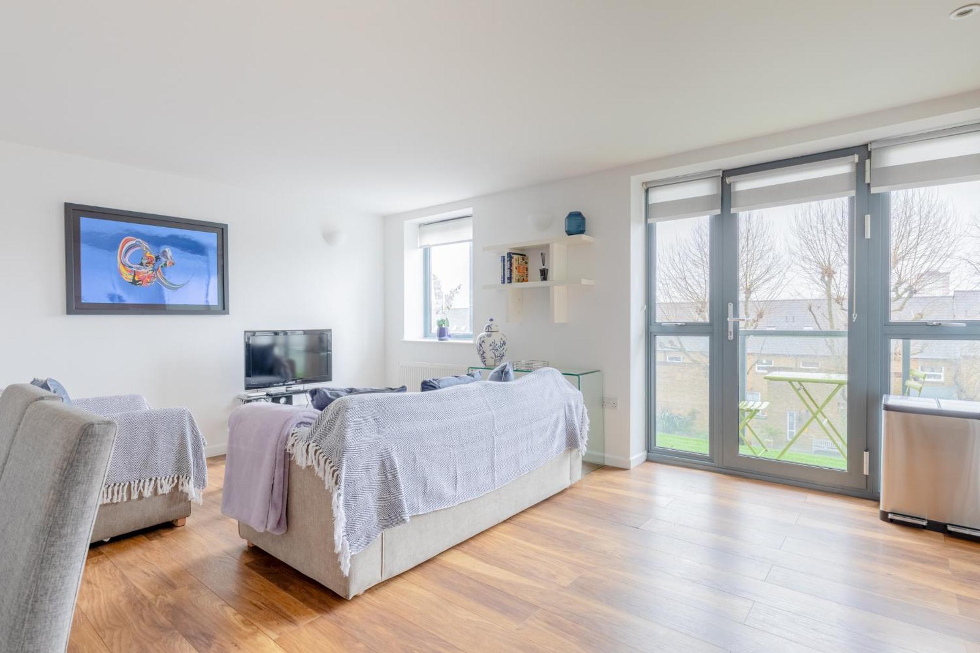 Contemporary 3bd Flat Close To Regents Canal Appartamento