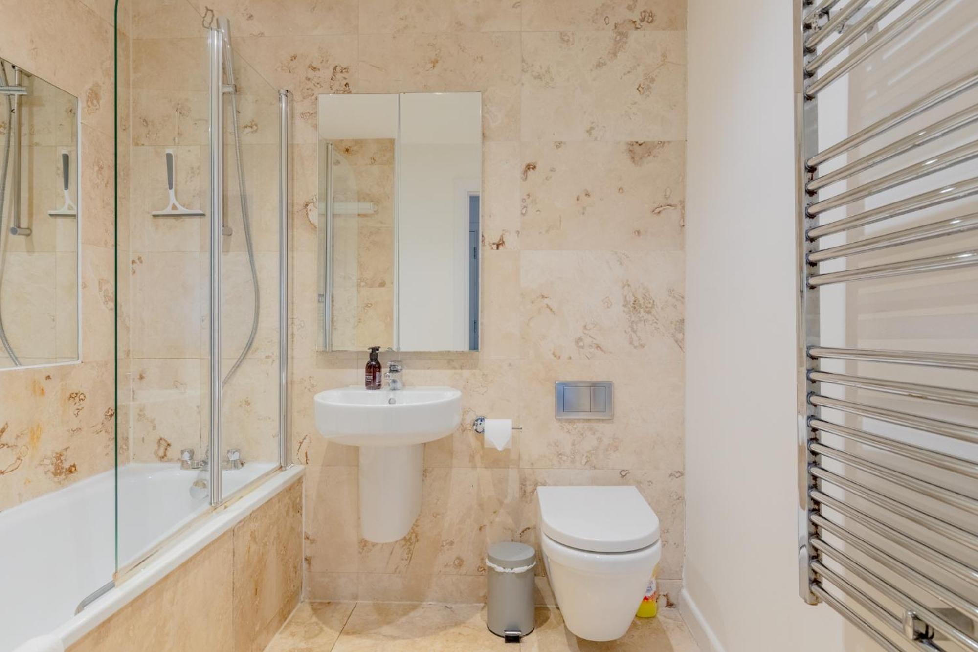 Contemporary 3bd Flat Close To Regents Canal Appartamento Londra