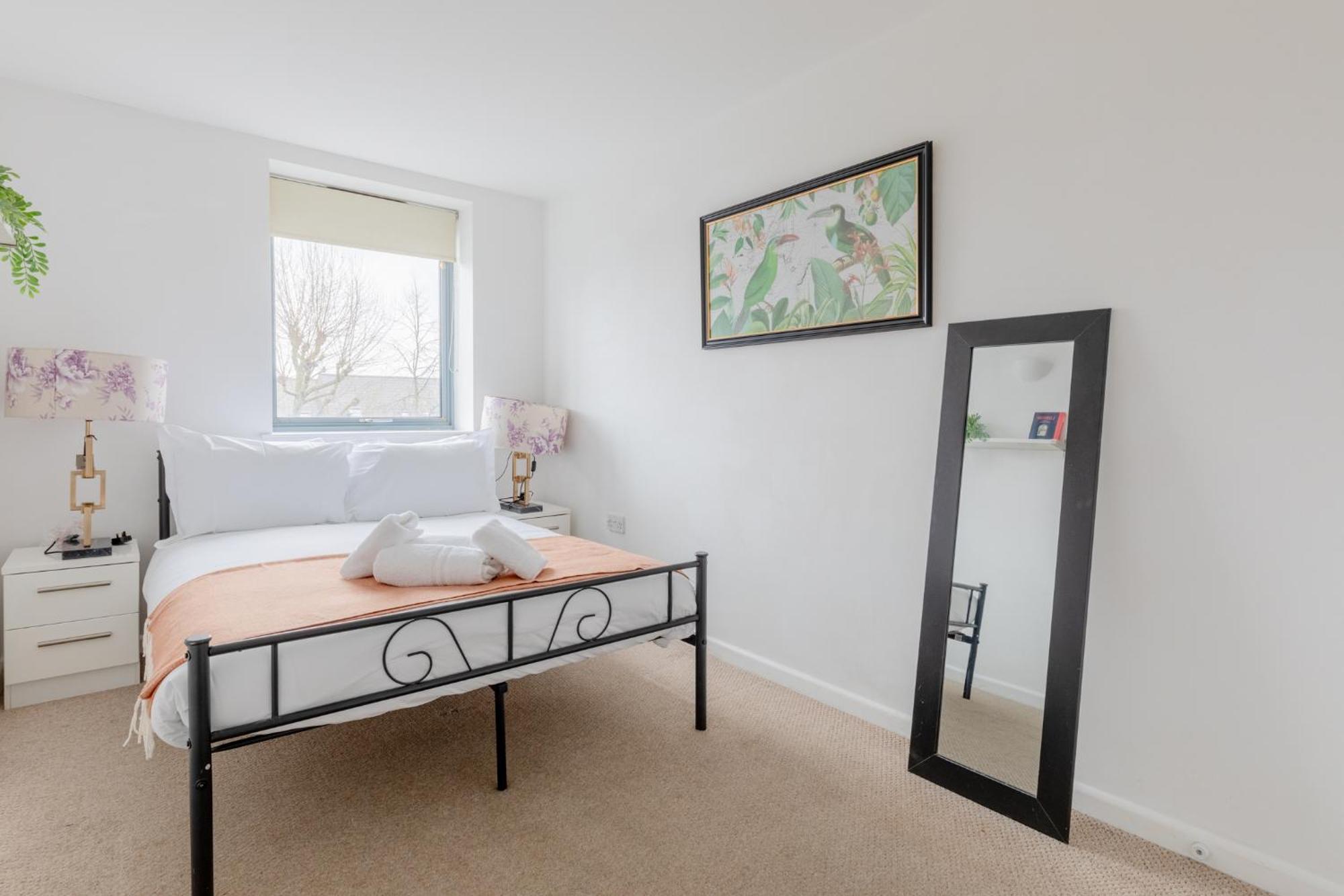 Contemporary 3bd Flat Close To Regents Canal Apartment *